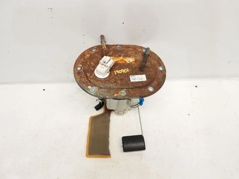 Conjunto de bomba de combustible 2,7 L 6 cilindros para KIA SPORTAGE 2005-2010 Foto 2 de 4