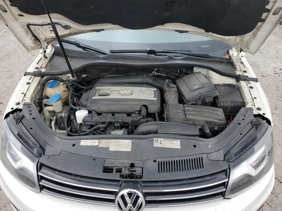 Used Engine Complete Assembly fits: 2012 Volkswagen Eos 2.0L VIN A 5th digit eng - Image 2 of 4