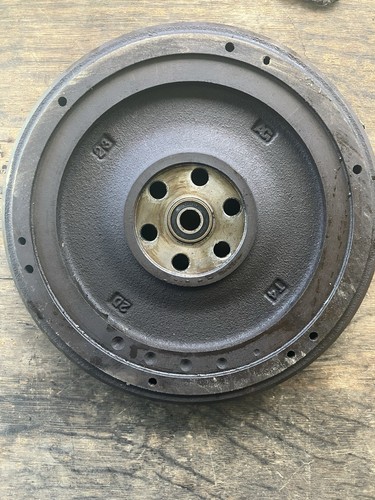 92 Civic CRX OEM 5 speed MT manual transmission flywheel 92-95 Civic del Sol Si - Picture 2 of 2
