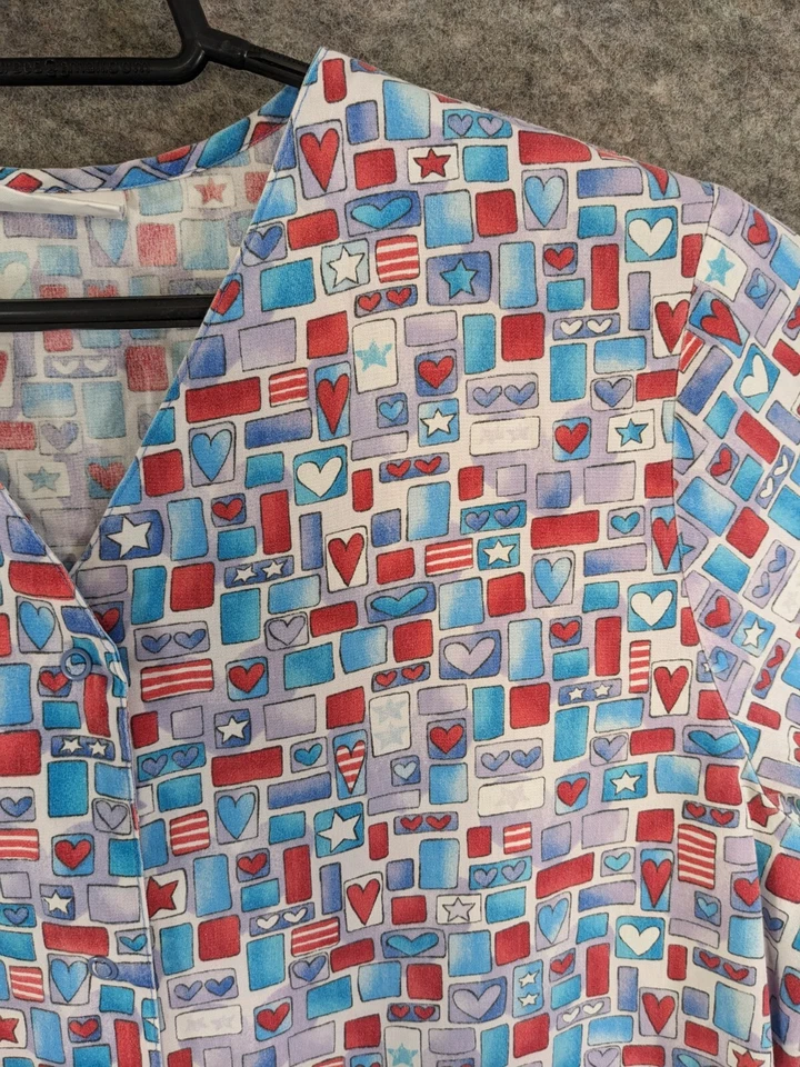 Simply Basic Scrub Top Women Small Blue Red White Hearts Stars Print Snap Front - Image 2 of 4