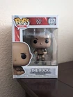 FUNKO POP! WWE THE ROCK (DAMAGED BOXES)