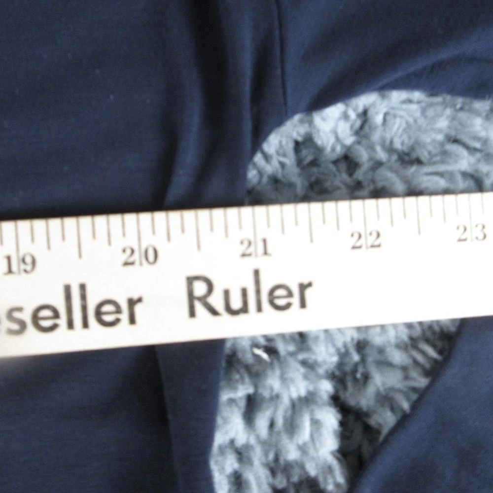 athleta long sleeve cropped pullover shirt