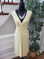 Michael Michael Kors Women's Yellow Rayon V-Neck Sleeveless Knee Length Dress M