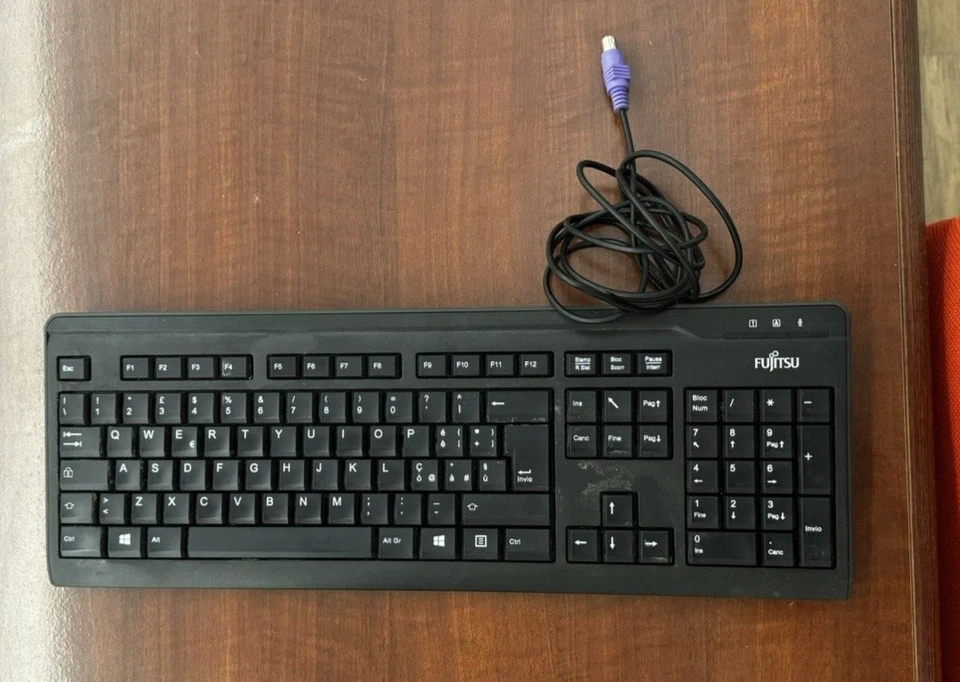 FUJITSU KB410 G PS2 TASTIERA NERA ITA - KEYBOARD - OTTIME CONDIZIONI - Immagine 3 di 4