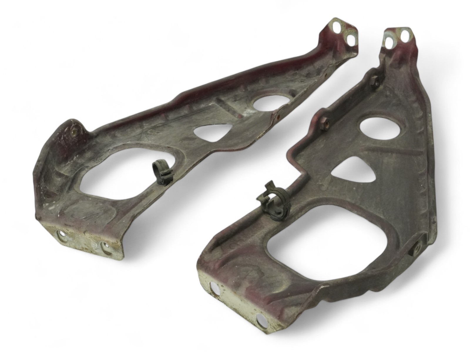Maserati Quattroporte 2003-2012 Right Fender mounting support