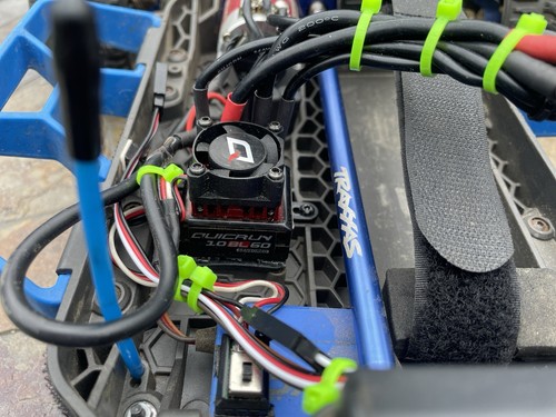 Traxxas Slash 4X4 Ultimate 1/10 - Picture 11 of 19