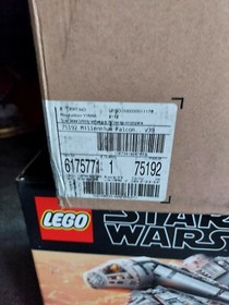 LEGO 75192 STAR WARS UCS MILLENNIUM FALCON 7541 PCS FACTORY SEALED FREE SHIPPING