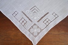 VINTAGE HANKY HANDKERCHIEF WHITE DRAWNWORK PUNCHWORK EMBROIDERY HAND ROLLED