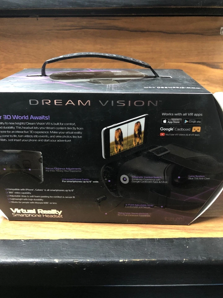 TZUMI Dream Vision Virtual Reality Universal Design Smartphone Headset & Earbuds - Image 2 of 3