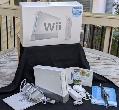 Nintendo Switch Nintendo Wii RVL-001 s-l400.jpg