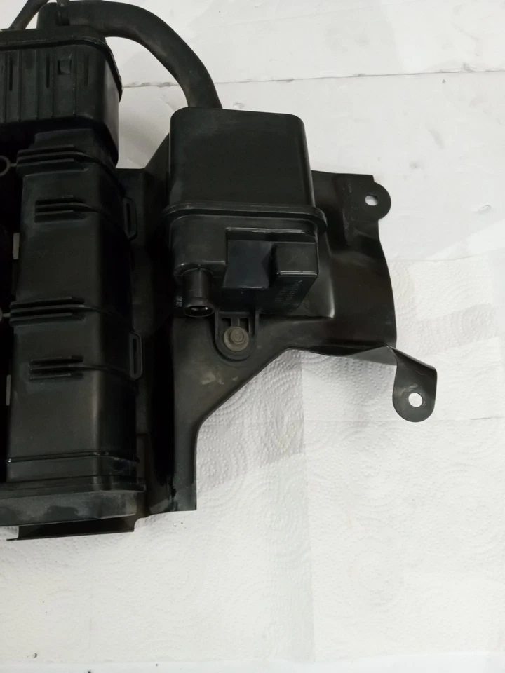 Honda Odyssey 2005-2010 bote de vapor de carbón con soporte 17011-SHJ-A01 OEM Foto 4 de 4