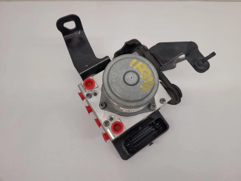 2016 BUICK REGAL 防抱死制动部件组件 WO 自适应巡航 23383118 — 第 2/4 张图片