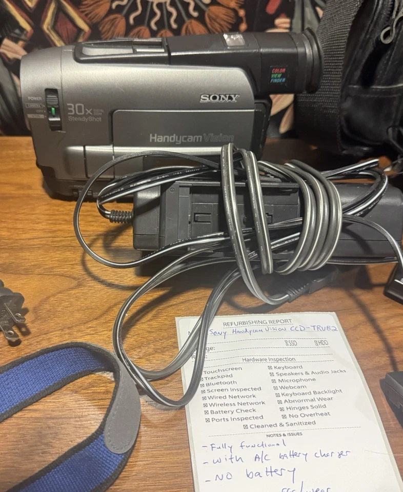 4 Sony Handycams CCD-TR65C, CCD-TRV138, CCD-TRV82, CCD-TR940 - Image 3 of 4