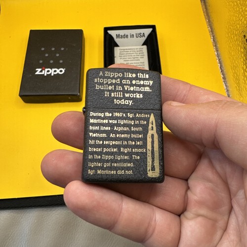 UNUSED ZIPPO WINDPROOF CIGARETTE LIGHTER BOXED 236 PLANETA CATCHING BULL - Foto 2 di 8