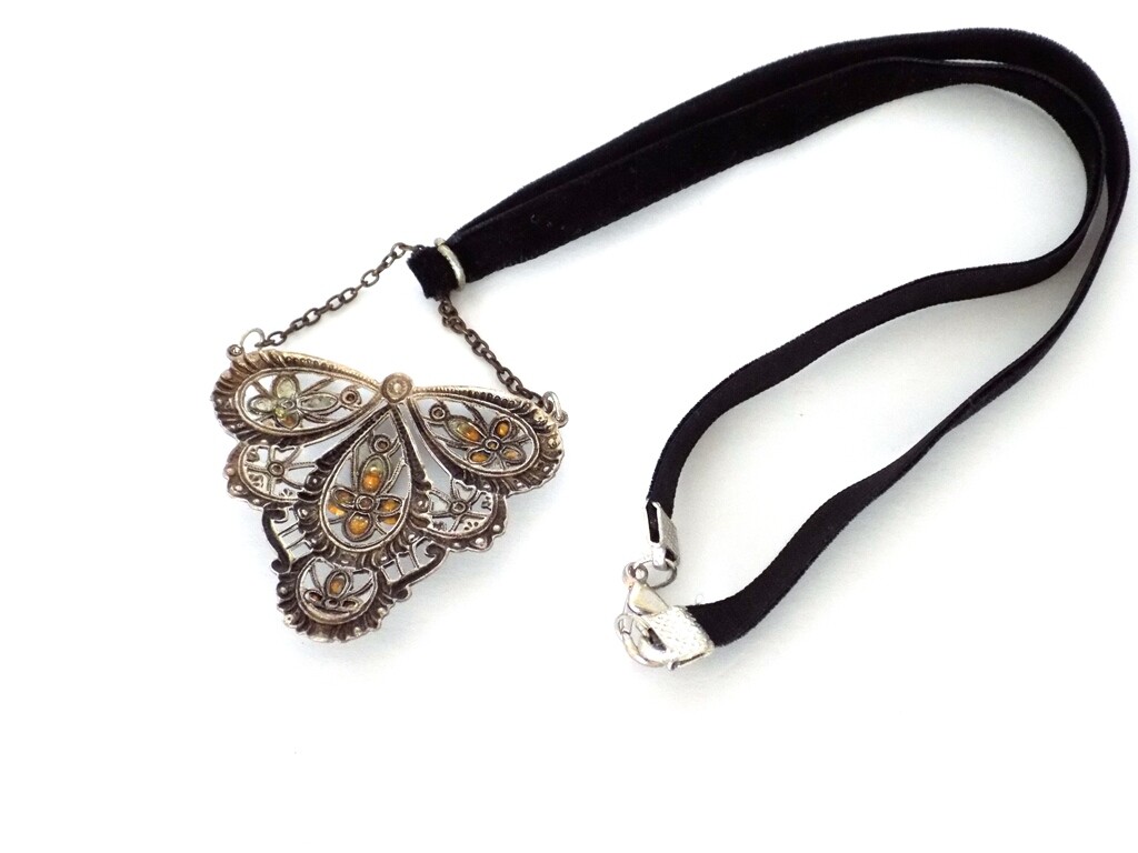 Collier ruban velours noir ajustable à pendentif géométrique triangle antiallergique - 4