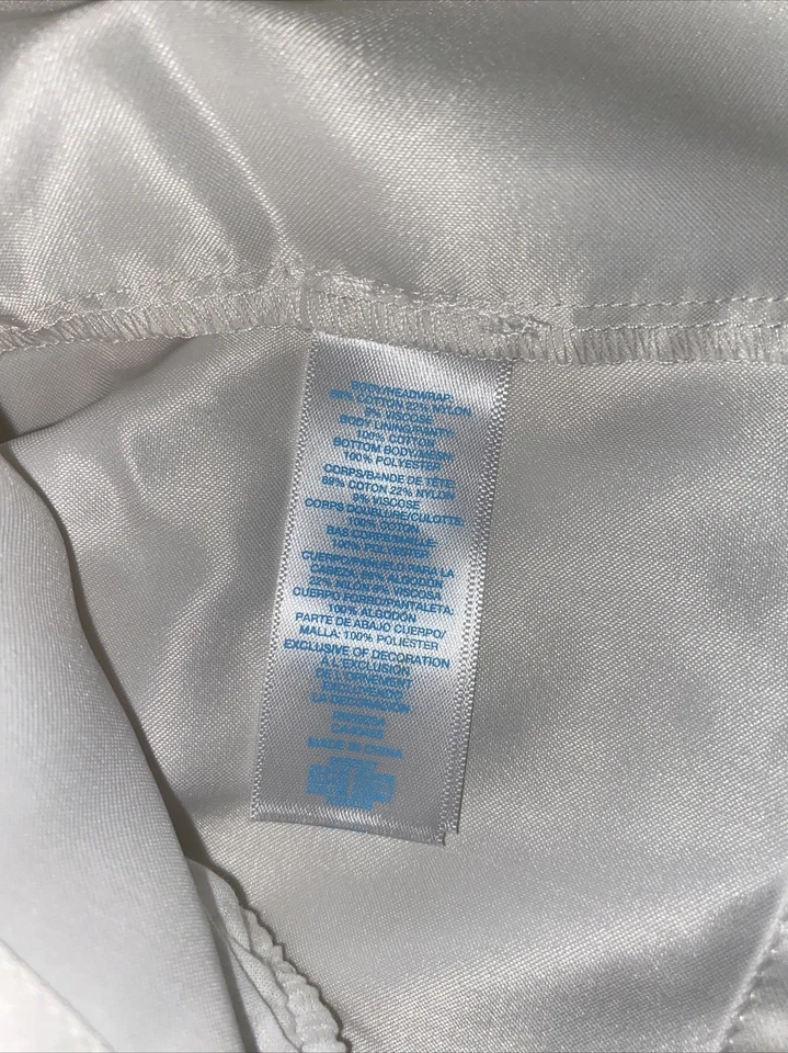 Vestido bebé The Children’s PLACE 0-3m marfil nuevo con etiquetas Foto 4 de 4