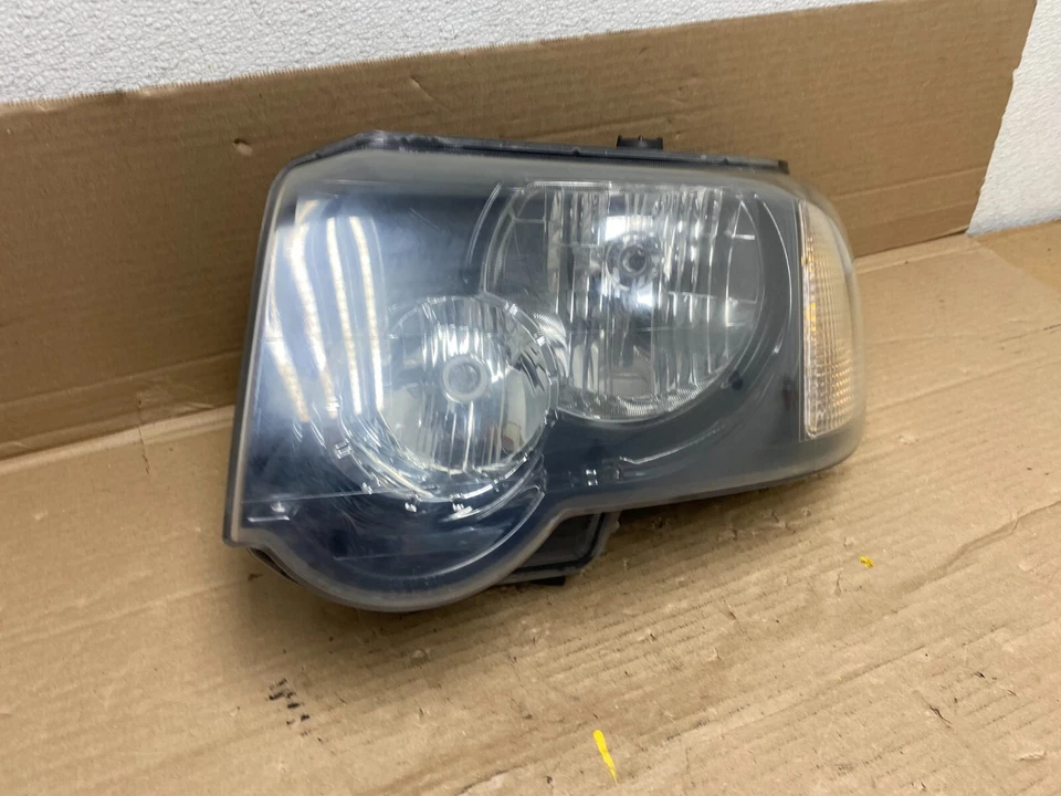2004-2005 Land Rover Freelander Left Driver LH Halogen Headlight O2521 DW - Image 3 of 4