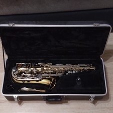 Bundy Gold Alto Saxophone Alto Sax w/ Hard Case, Neck, Mouthpiece Strap