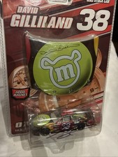 Preços baixos em David gilliland NASCAR em metal fundido Escala 1