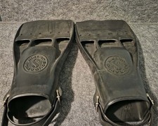 SCUBAPRO Jet Fin Vented Design Made in the USA Black Rubber Diving Fins Large