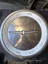 Ford Thunderbird Tbird Wheel Center Cap 2004 2005 Hubcap 5w63-1a096-aa Ford Thunderbird Tbird Wheel Center Cap 2004 2005 Hubcap 5w63-1a096-aa