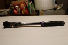Matco Tools Bfr128nlfx 38 Drive 12-12 Locking Flex Ratchet - Purple Matco Tools Bfr128nlfx 38 Drive 12-12 Locking Flex Ratchet - Purple
