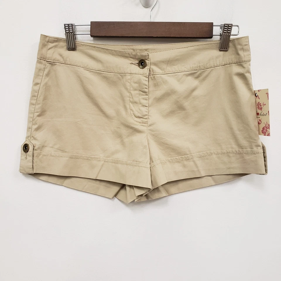 Mini Pantalones Cortos Derek Heart Y2K Micro De Colección Talla 3 Caqui Tiro Bajo Preppy Bronceado Foto 2 de 4