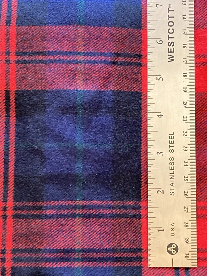 MacLachlan Tartan 100% Wool Fabric 1.75Y x 54" Width Red Navy Blue Green - Image 4 of 4