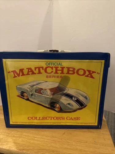 Vintage 1960s Official Matchbox Series  Collectors Case With 46 Cars