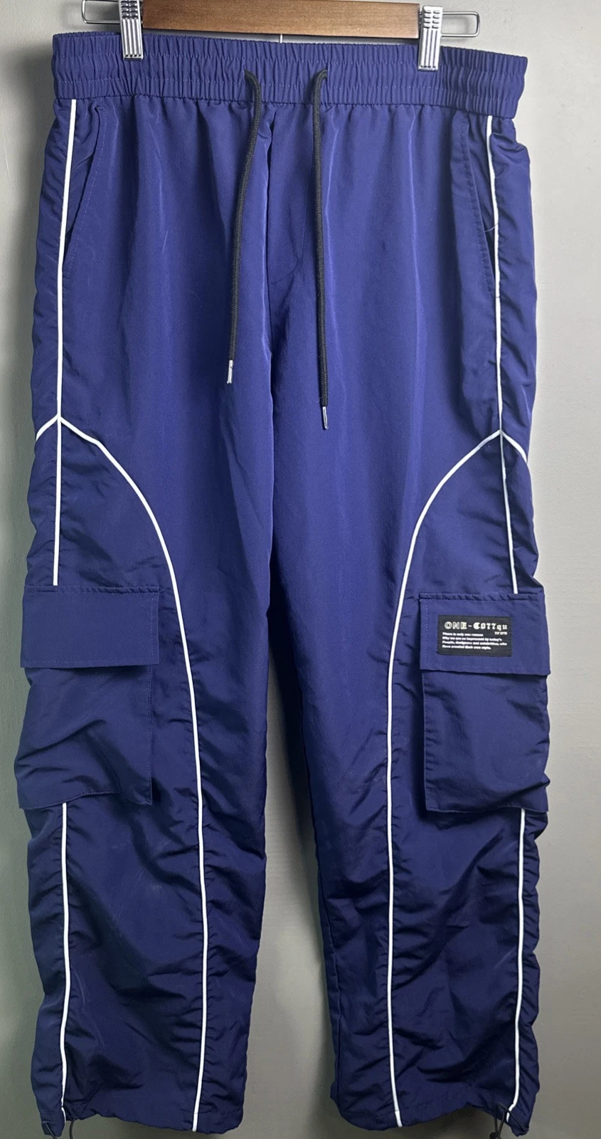 Rare Y2K Men’s Size L One-C077qu Streetwear Cargo Tech Pants Joggers