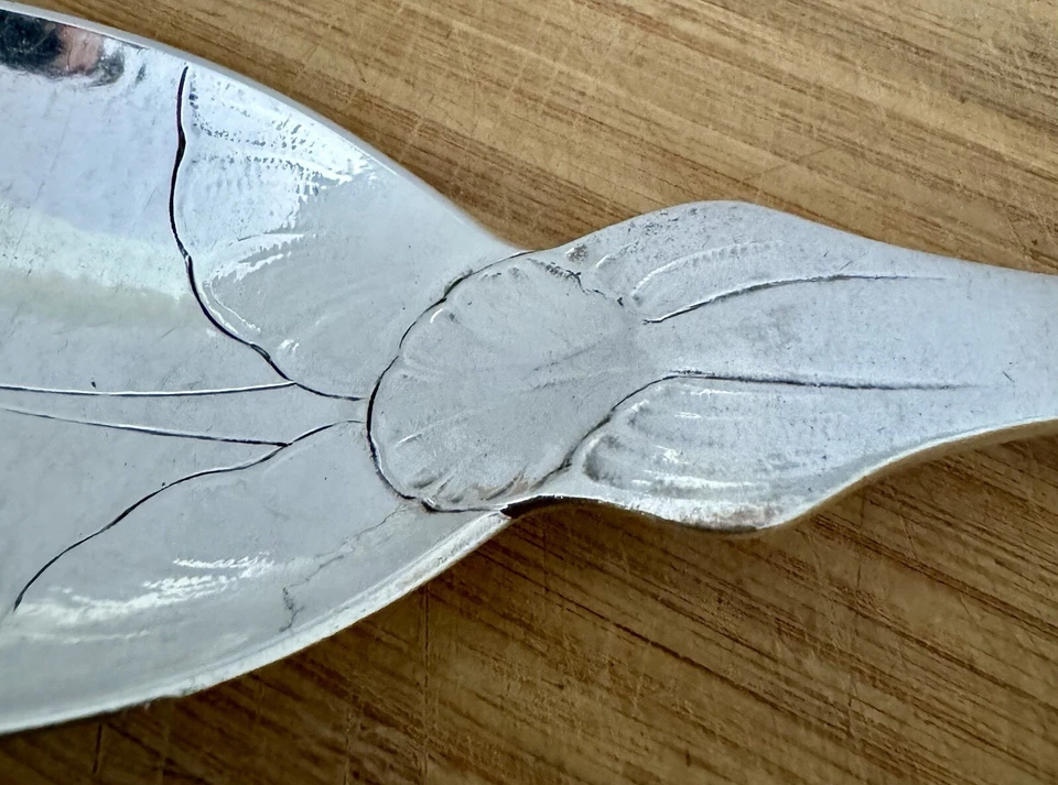 COLHER ESTERLINA 9 1/4" PADRÃO CARACOL ORNAMENTAL GEORG JENSEN #50 1915-1927 - Imagem 3 de 4