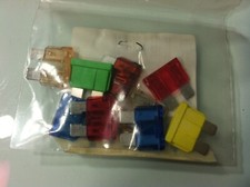 Set of 9 Audi fuses OEM 357998131A