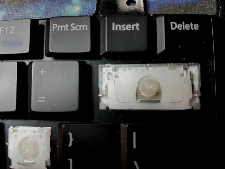 DELL PRECISION M6400 M6500 ANY BACK LIT KEY, SELLING SINGLE KEYS NOT KEYBOARD - Image 3 of 4