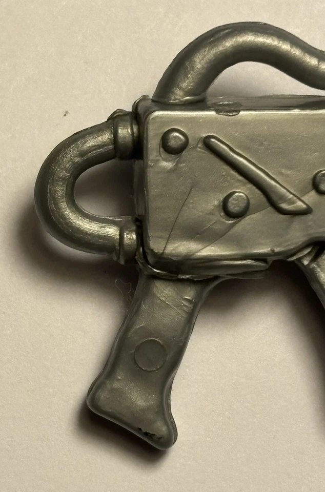 PISTOLA DE PELÍCULA SUPER MARIO BROS ERTL 1990 Goomba Iggy Lanzallamas Arma Probada Foto 2 de 4