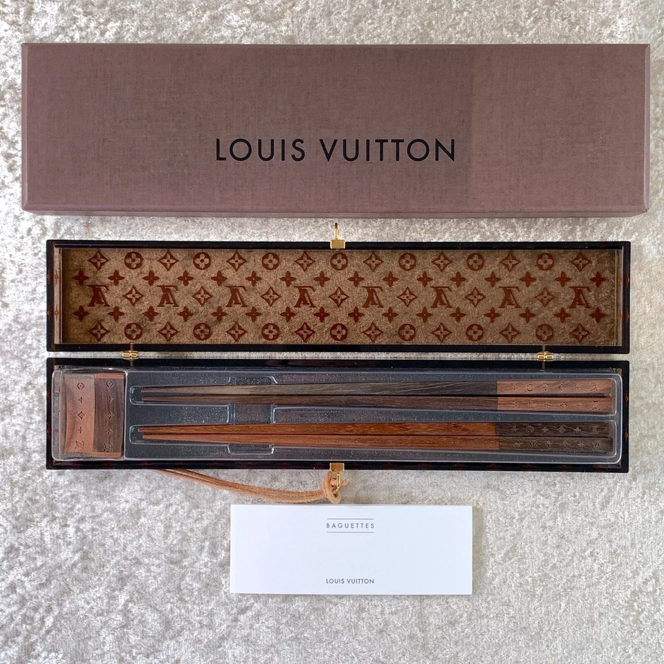 LOUIS VUITTON Chopsticks 25th Anniversary Limited Monogram Wood VIP Gift - Image 2 of 4