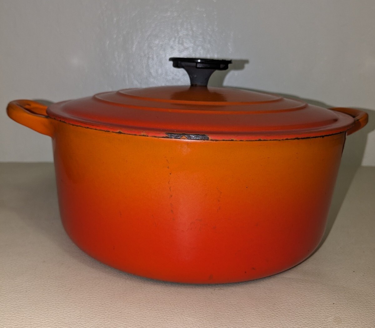 Vintage Le Creuset Dutch Oven "E" And Sauce Pot With Lid no. 14 Flame