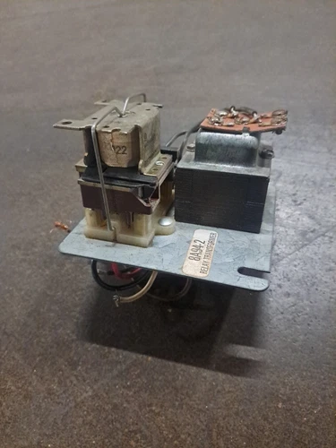 White-Rodgers Model 8A94-2 Relay Transformer S84A-83 / Fan Center Assembly
