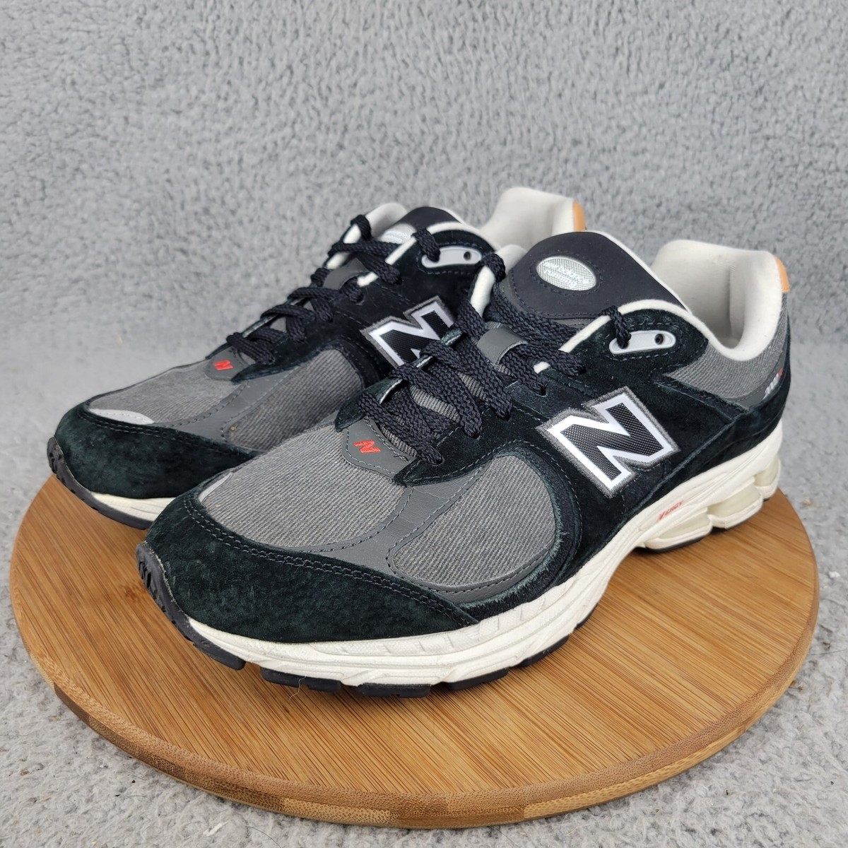 New balance ☆ M2002REB Black×Sepia s-l400.jpg