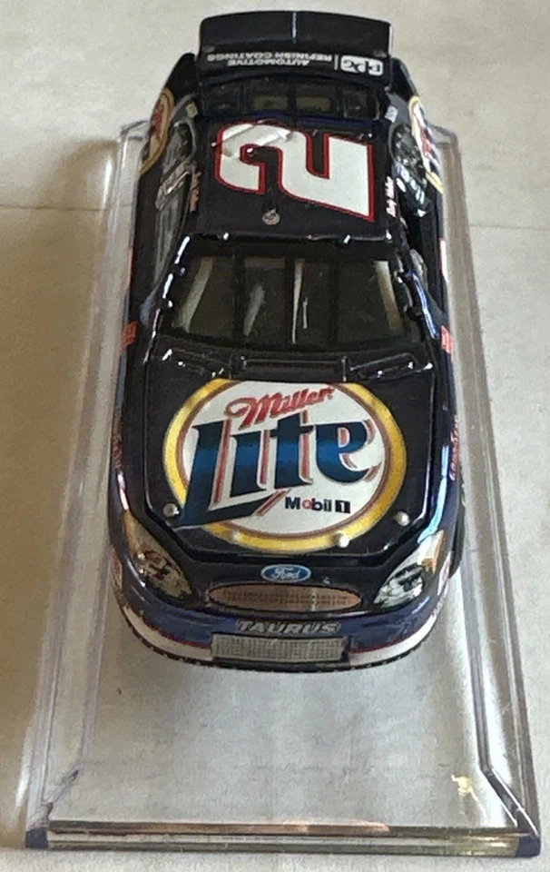 Action Elite No2 Rusty Wallace Miller Lite 2002 Nascar Ford Taurus 1:64 1 из 1584 - Изображение 4 из 4