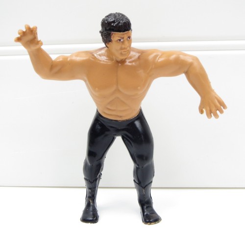 RICKY THE DRAGON STEAMBOAT - WWF WRESTLING BENDIES...