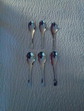 STAINLESS STEEL SOUP SPOONS. 19. BOX A