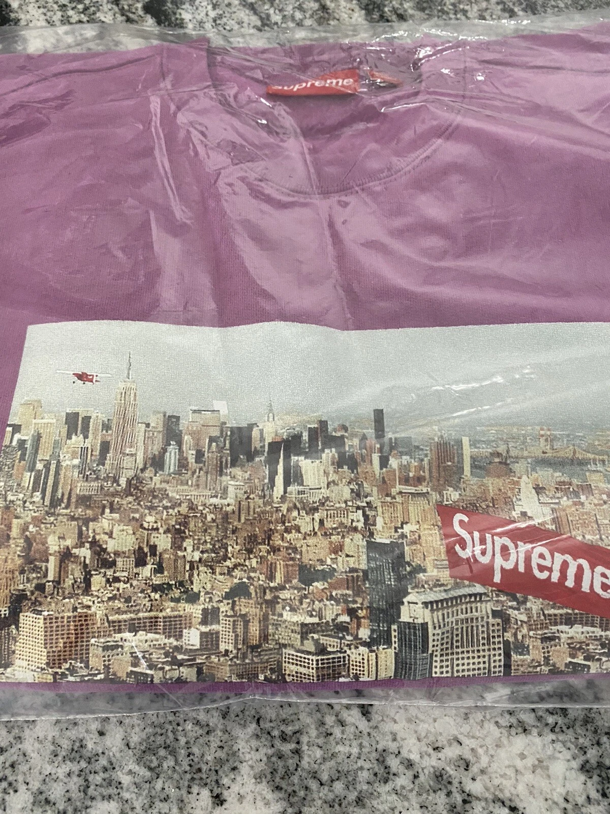 Supreme Aerial Crewneck violet taille moyenne authentique prêt à être expédié