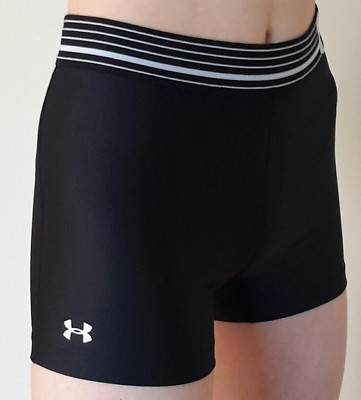 Under Armour Damenshorts Shorts Sporthose Größe S, XS  NEU