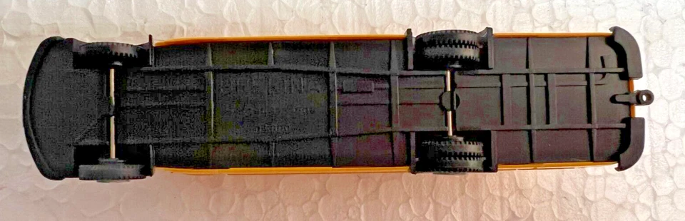 Autobus Deutsche Bundespost Giallo Brekina 1:87 H0 Senza OVP - Immagine 3 di 3