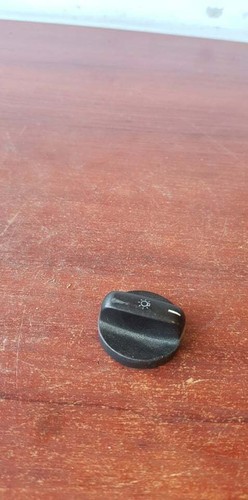 BMW E38 735i 740i E39 523i 528i 540i TASTER für Scheinwerferschalter Teil 835...