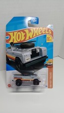 2024 Hot Wheels HW HOT TRUCKS 5/10 Land Rover Series II 92/250