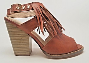CLEARANCE!! TAN SANDALS Size 6 high stacked Vegan leather peep toe buckle | eBay