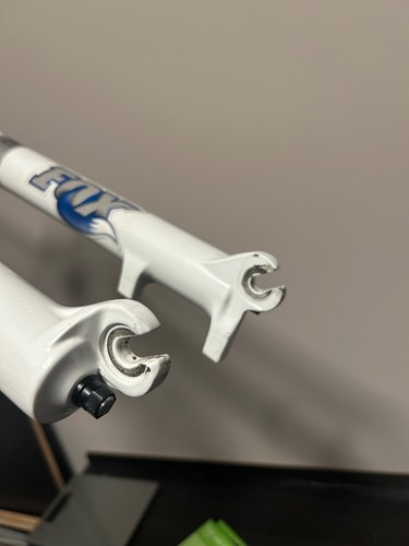 FOX 32RL 80mm 26" 1 1/8 Threadless DSC QR 9mm White - Picture 9 of 20