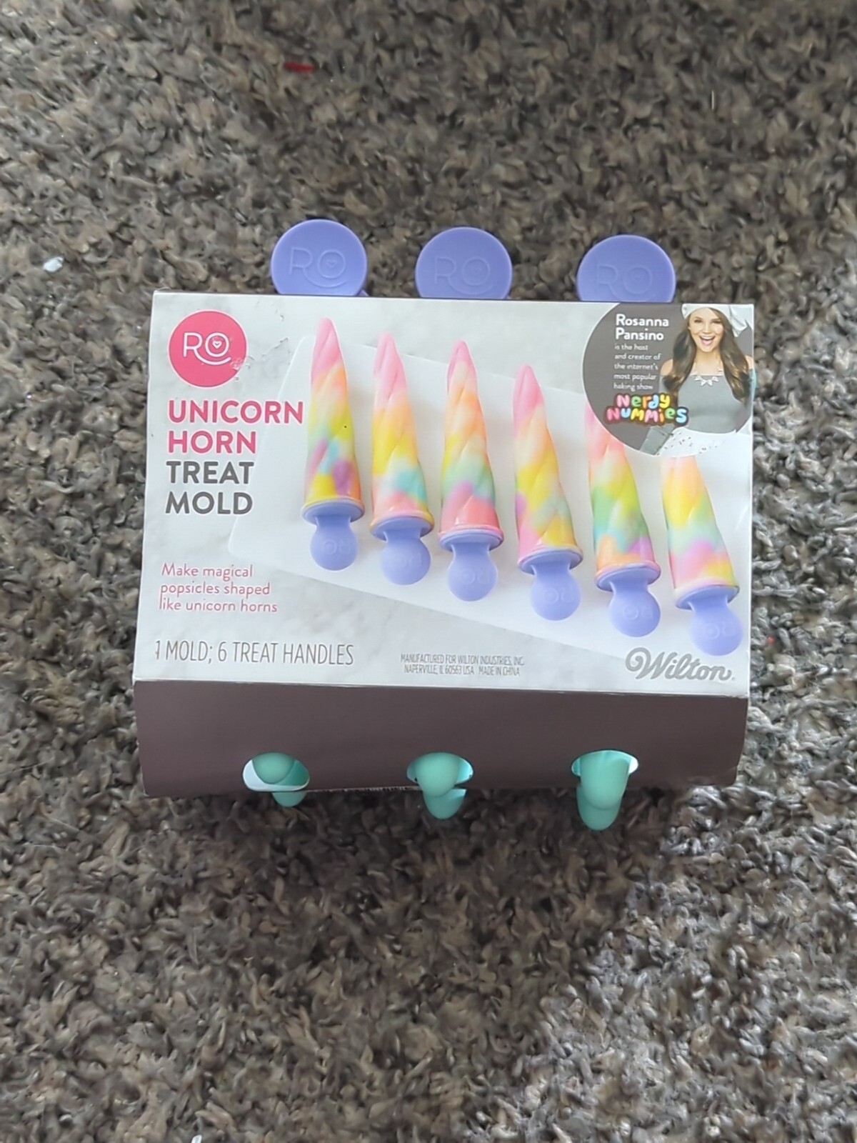 Rosanna Pansino by Wilton Silicone Unicorn Horn Treat Mold, 7-Piece DIY popsicle