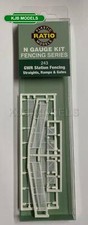 Ratio 243 GWR White Station Platform Fencing & Gates Plastic Kit N Gauge